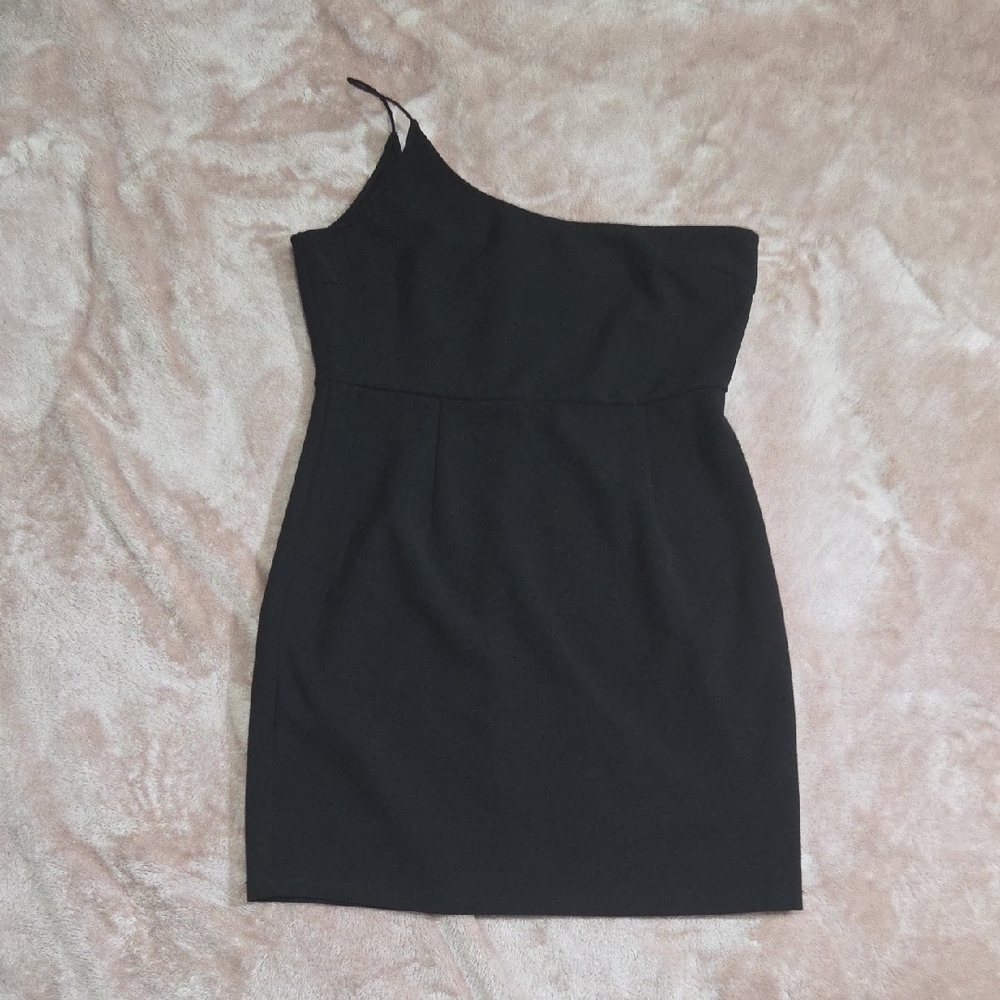 Princess Polly Elegant Black One-Shoulder Spaghetti Strap Dress